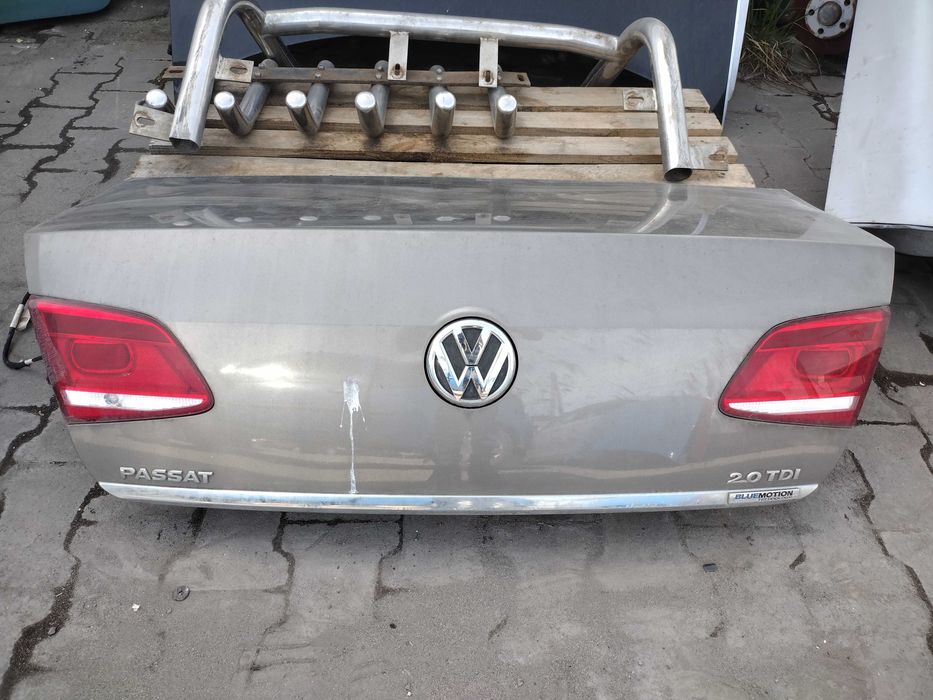 Klapa bagażnika Vw Passat B7 sedan
