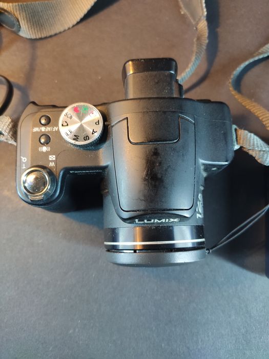 Фотокамера Panasonic LUMIX DMC FZ8 фотоапарат Leica