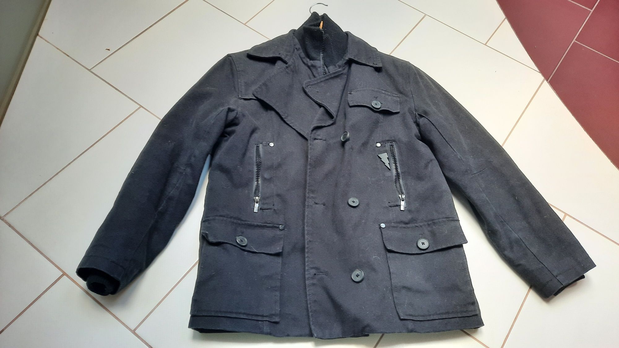 Reserved kurtka czarna na 164 cm