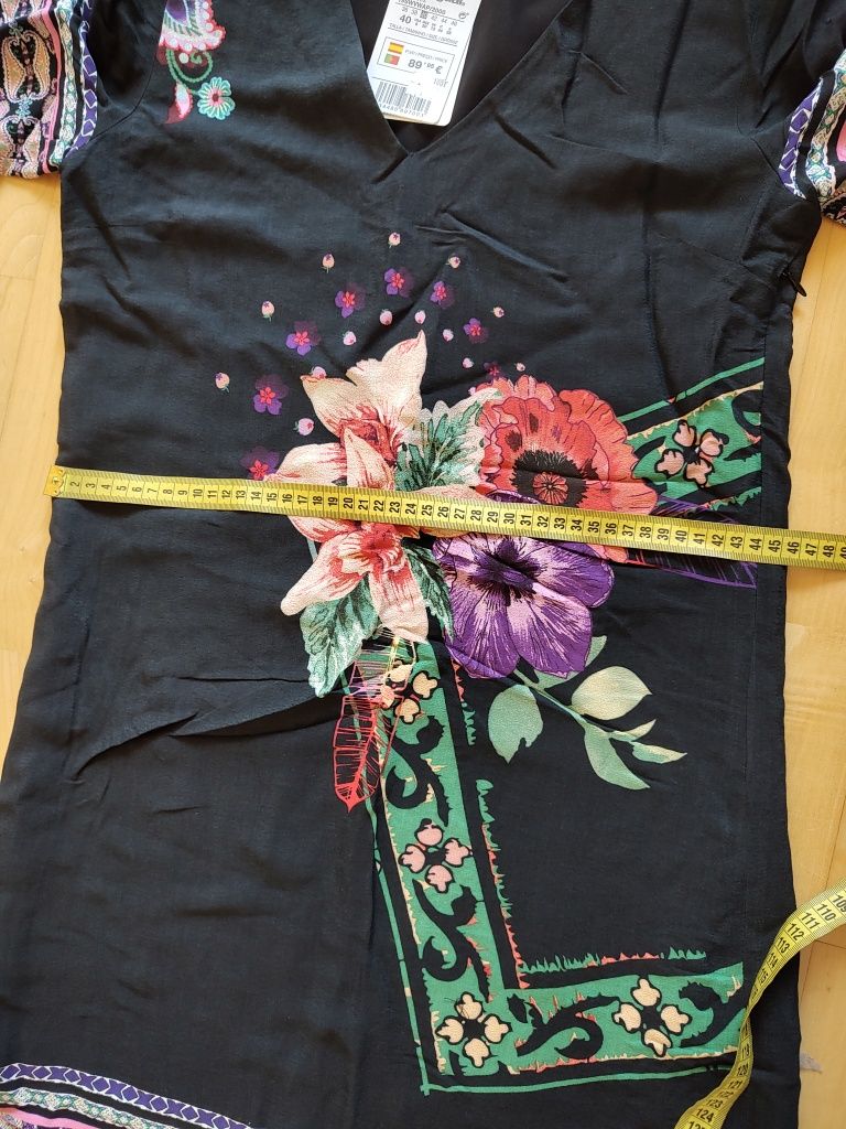 Nowa sukienka Desigual - r.40