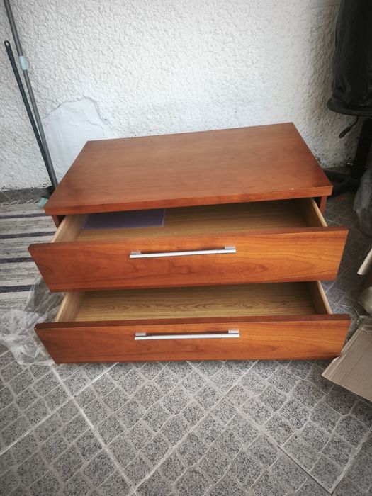 Vendo sofá cama + móvel de apoio