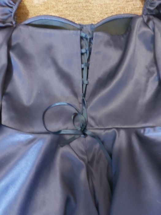 Платье нарядное красивое