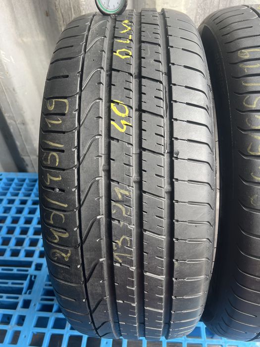 * Opony Pirelli 245/45R19 para
