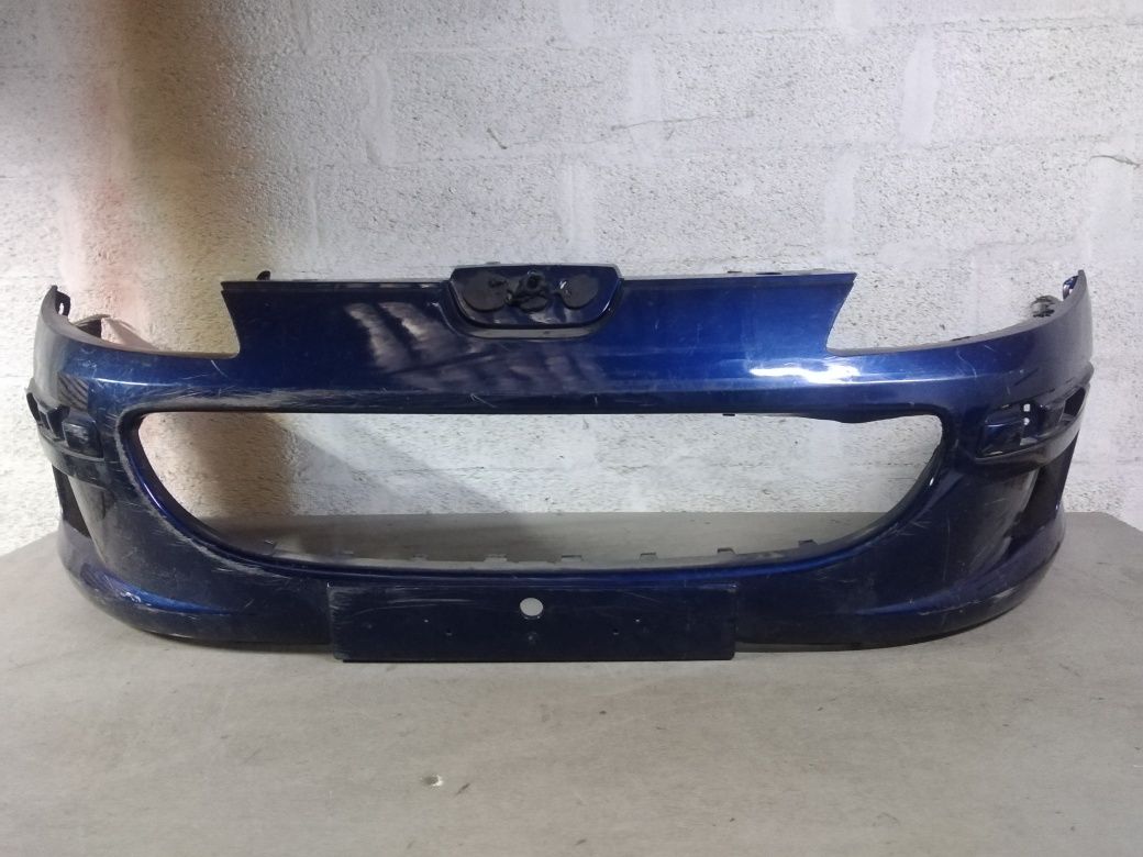 Vendo Para-choque de frente Peugeot 407 (2)ano 2004/08