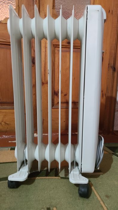 Масляний обигрівач