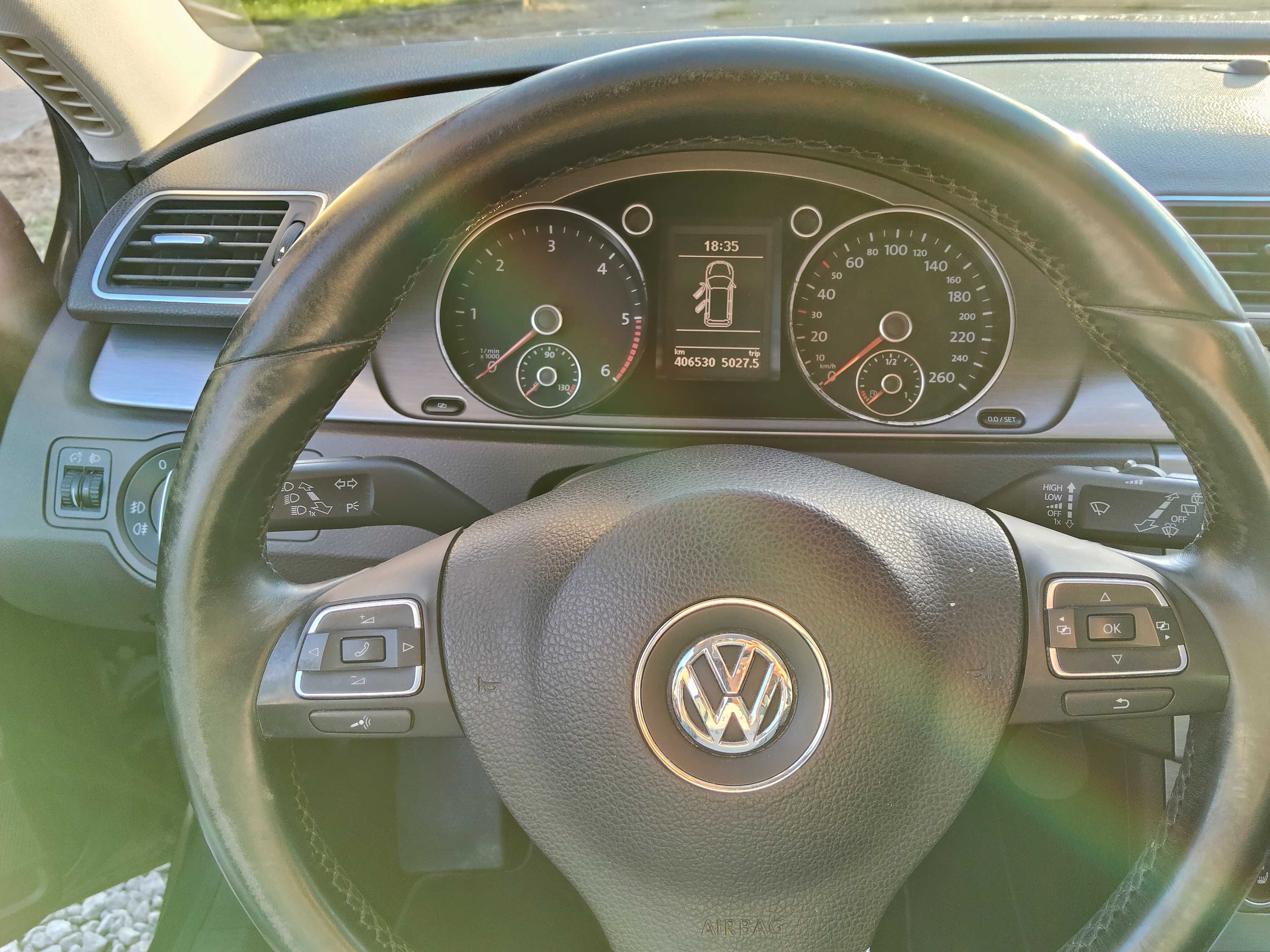 Volkswagen Passat B7 2011