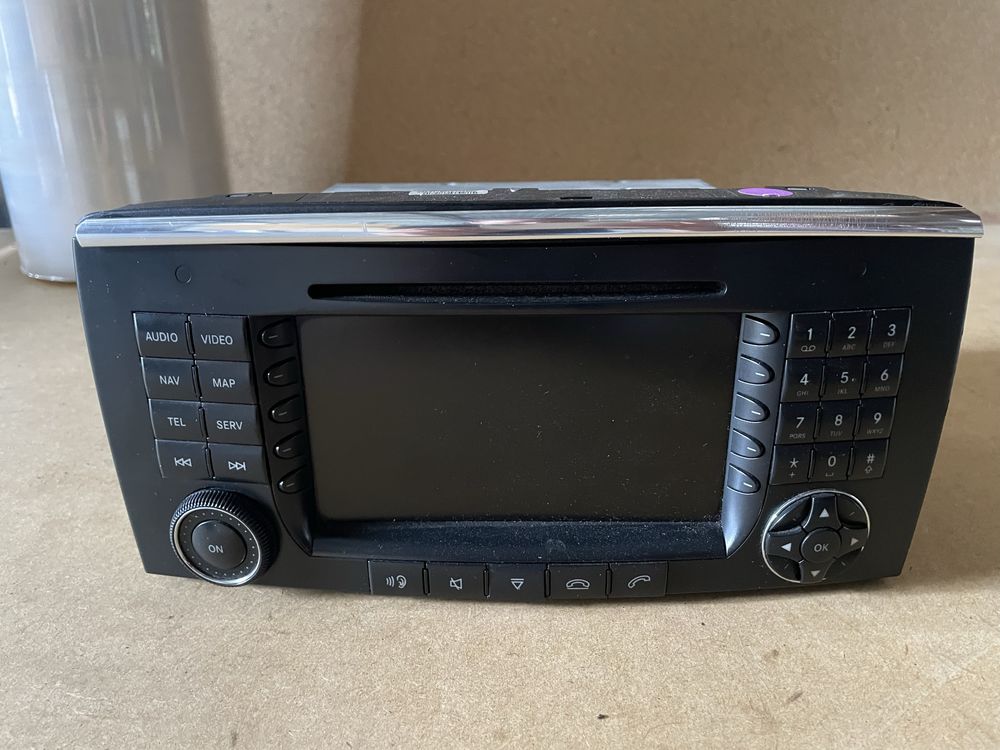 Radio Mercedes R klasa w251 BE6095