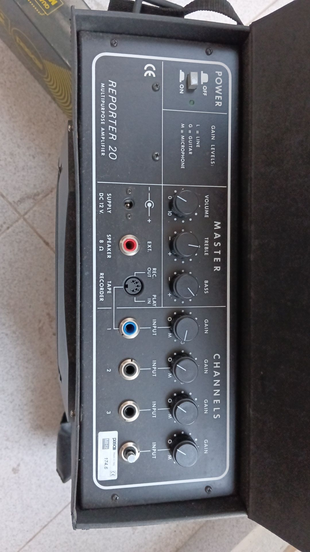 Amplificador portátil com microfone sem fio