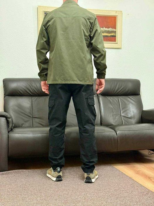 Брюки-карго темно-синие (современный крой)