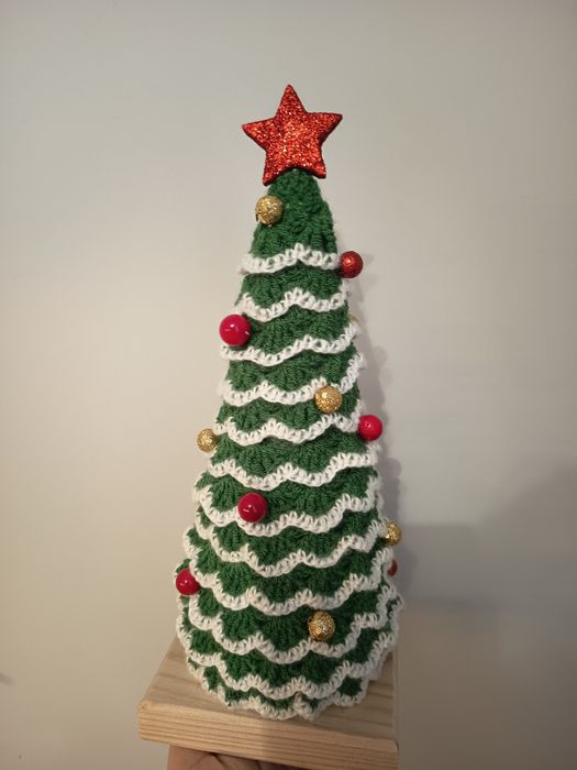 Choinka na szydełku duża 30cm