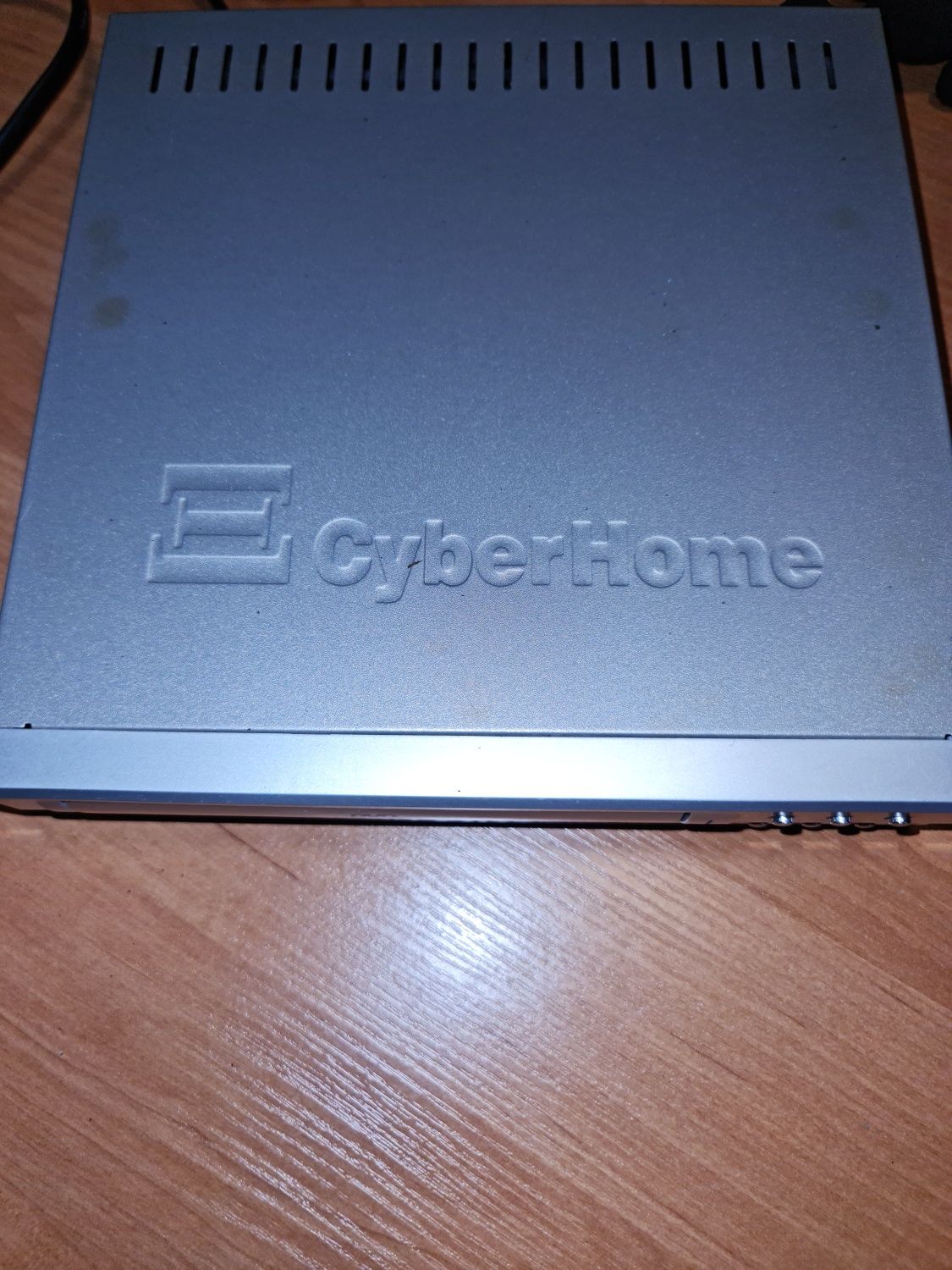 Odtwarzacz DVD Cyber Home CH-DVD 300