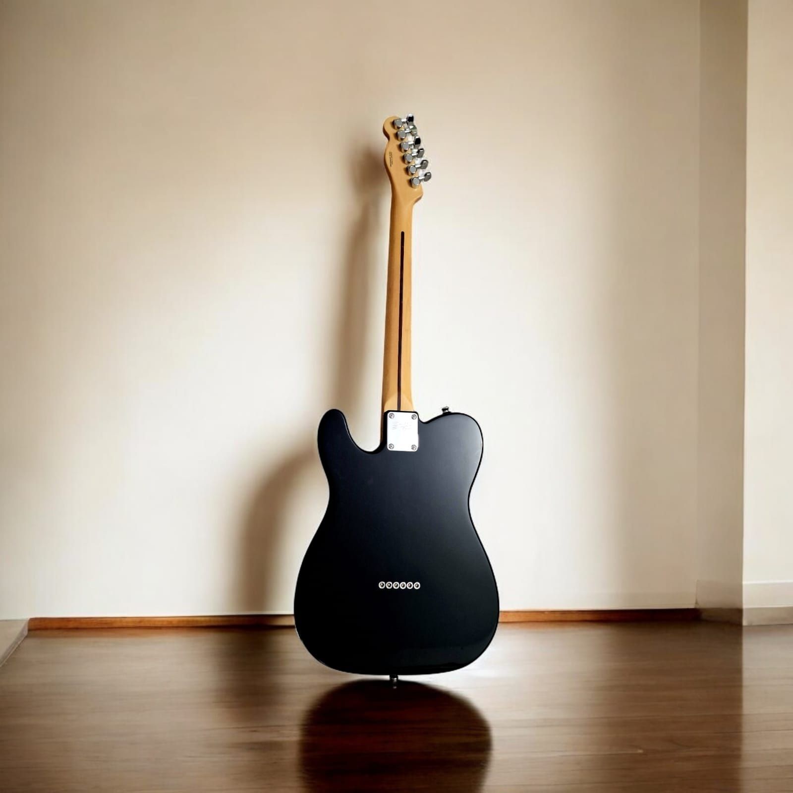 Telecaster Squier Vintage Modified com Hardcase - como nova