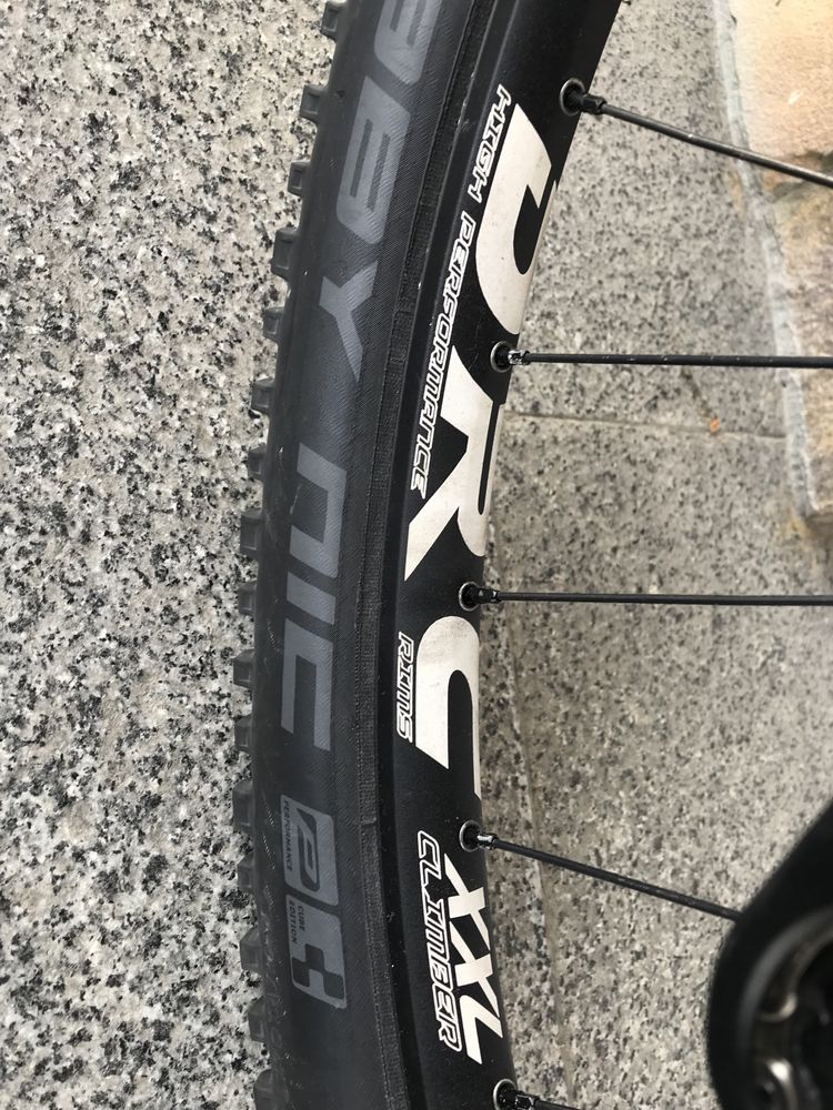 Specialized stumpjumper expert 29 карбон найнер велосипед мтб спорт