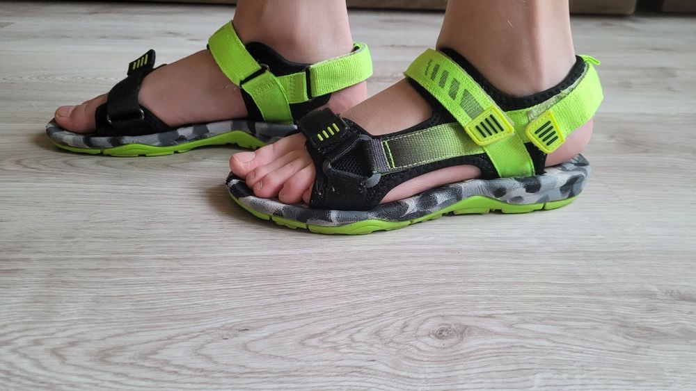 Босоножки босоніжки сандалі