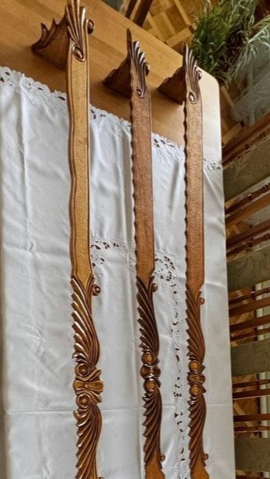 Карниз дерев'яний ручної роботи