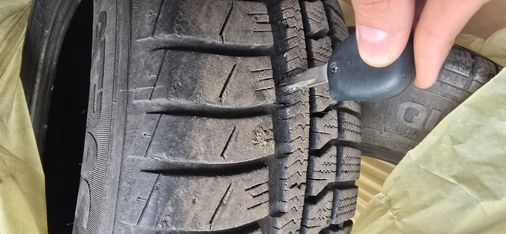 Opony wielosezonowe R13" 175/70