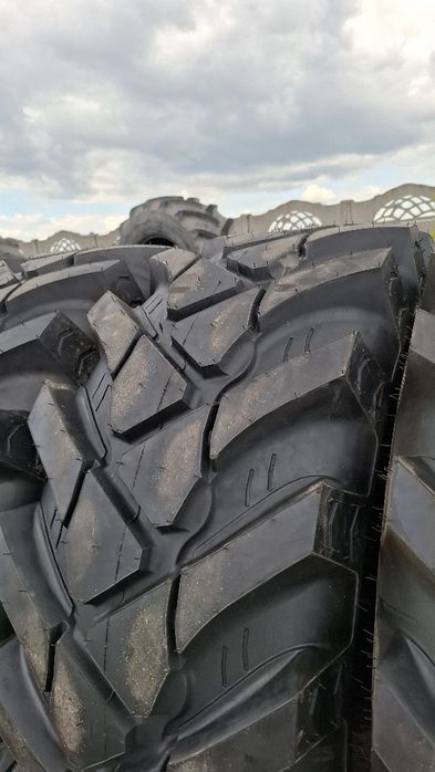 Opony 16.0/70-20 GRI Grip ex MP500