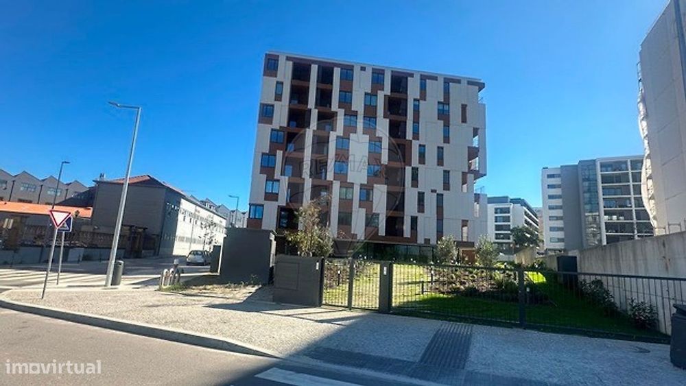 Apartamento T1 para arrendamento