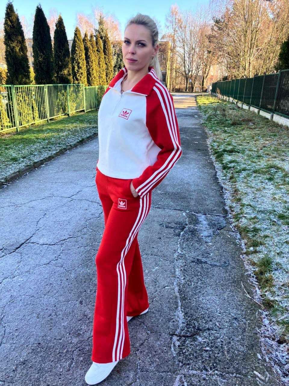 Dres damski Adidas. Ciepły