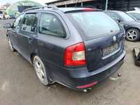 Skoda Octavia 2 II 1.9 BXE JCR silnik skrzynia 9153 przód maska zderza