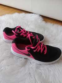 Buty Nike rozmiar 35.5