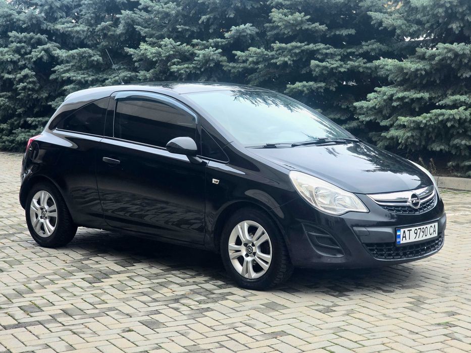 Opel Corsa 2012г.в. 1.3 дизель, механика