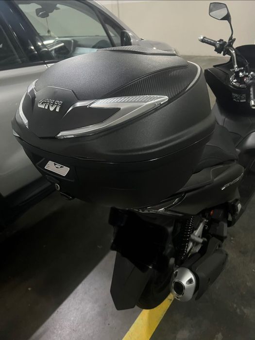 Honda PCX125 de 2024 como nova