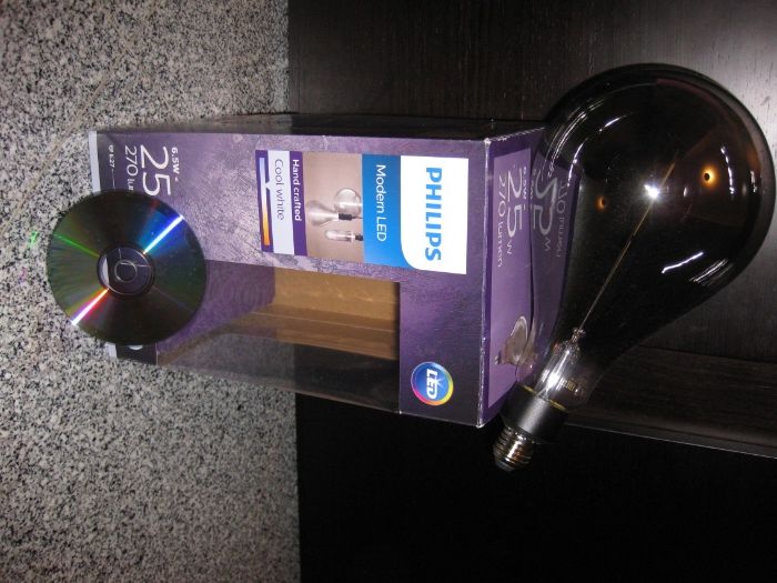 Philips lâmpada LED grande regulável