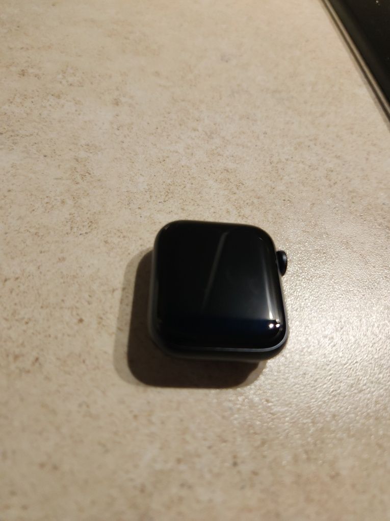 Apple Watch SE 2gen. GPS 40mm a2722 iCloud!