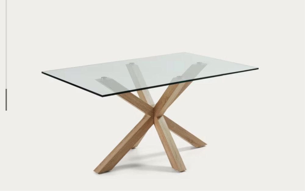Mesa jantar com tampo em vidro