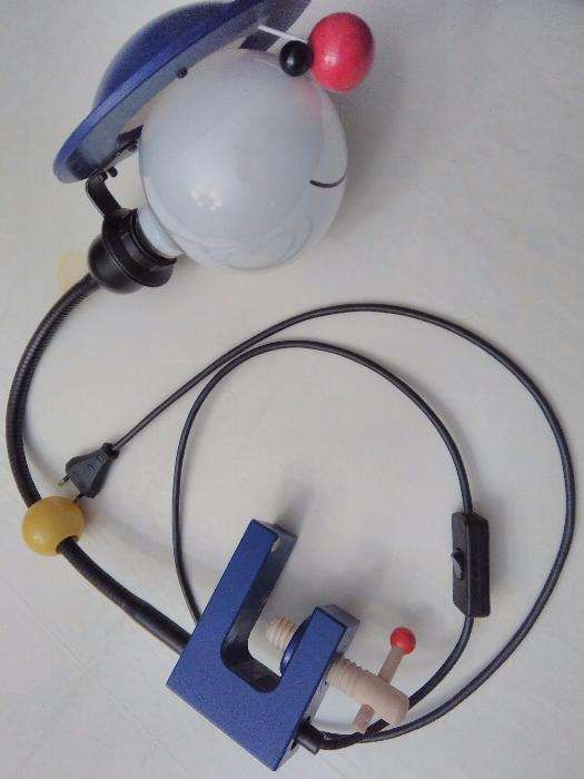 Candeeiro infantil flexível com suporte para quarto de criança