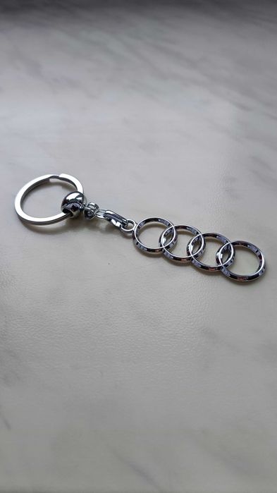 Nowy brelok breloczek na klucze kluczyki Audi chrom