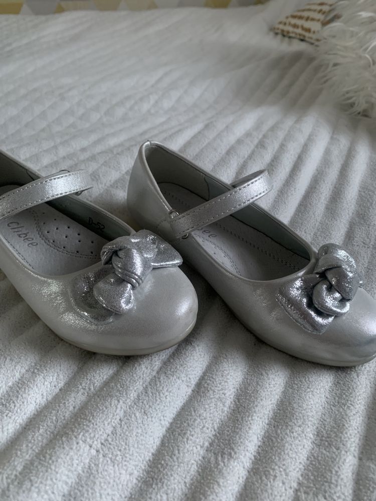 Lakierki Clibee rozm 26