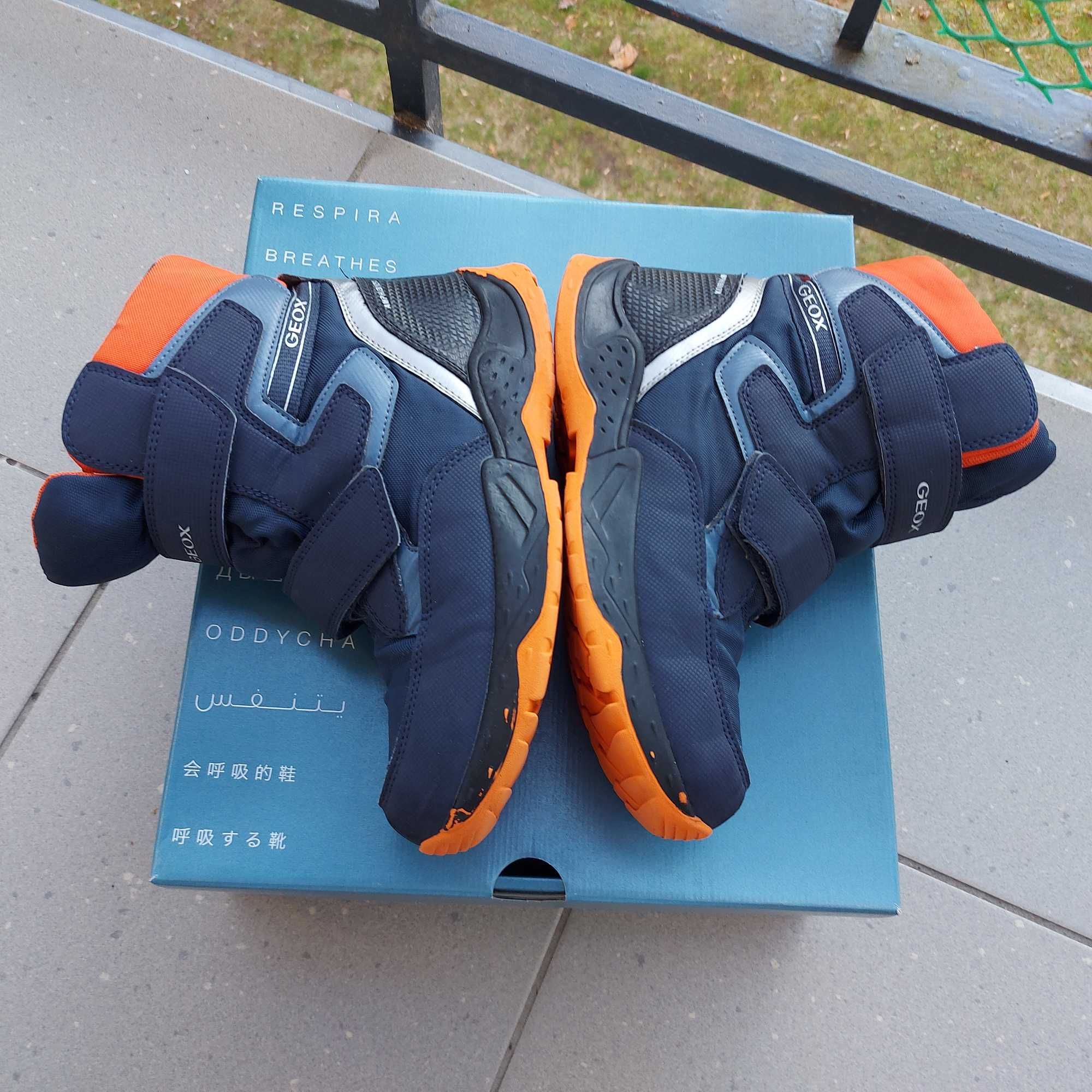buty zimowe kozaki śniegowce Geox r. 37 dł. wkł. 24,7 cm gwarancja db