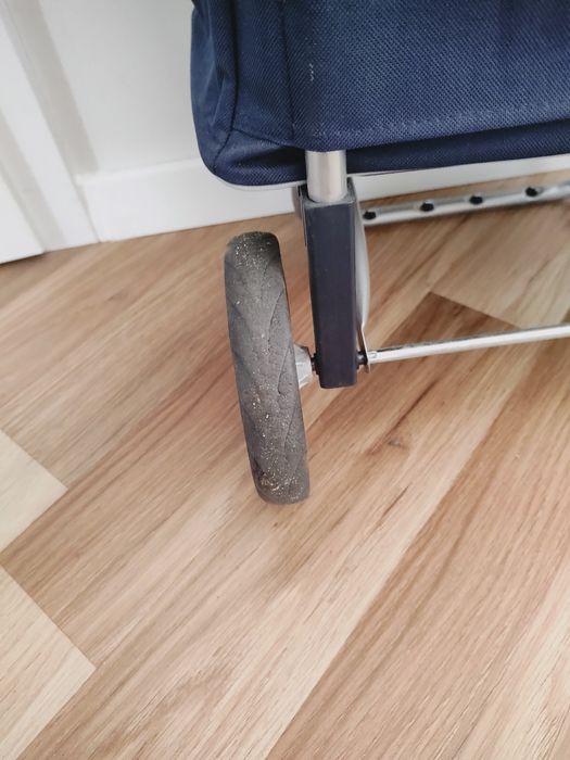 Wózek na zakupy granatowy