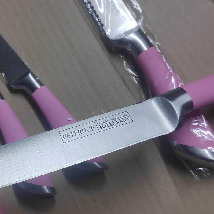 Komplet ostrych noży w wachlarzu bez 1 szt