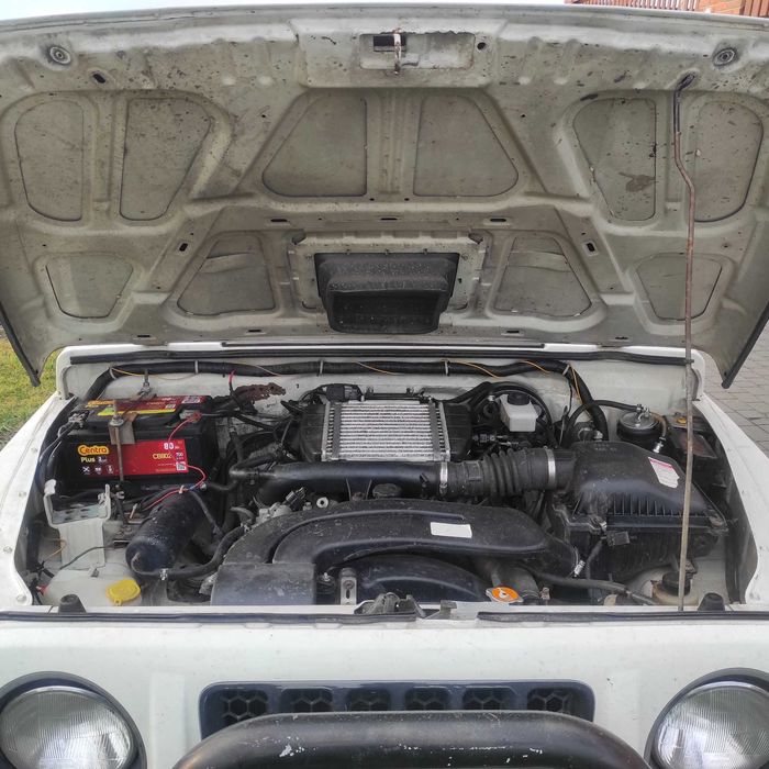 Samochód terenowy Kia Retona