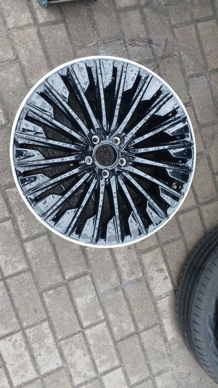 Mercedes e klasa w214 5x112 20 9,5J et51 A2144010600