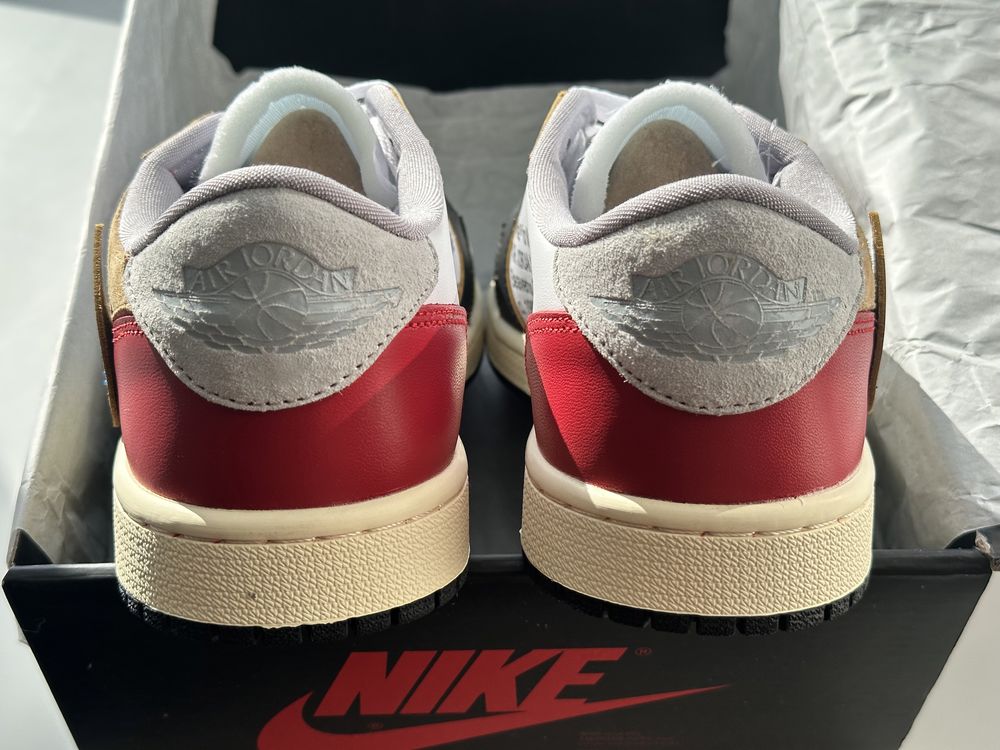 Кросівки Nike Jordan 1 Retro Low CZ0790-107