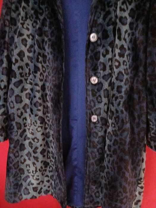 Casaco padrão tigre azulado