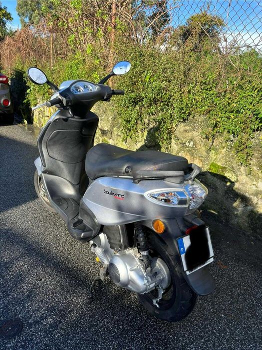 Scooter, Derbi Boulevard, 125 | de Fev 2010 | 11 343 km
