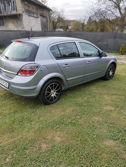 Opel astra H 1.6 Lpg