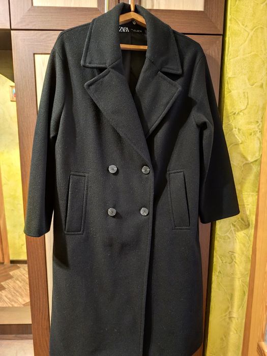 Чорне пальто Zara, s/m