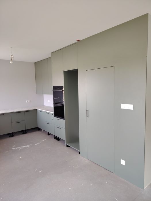 Meble na wymiar, kuchenne i inne.