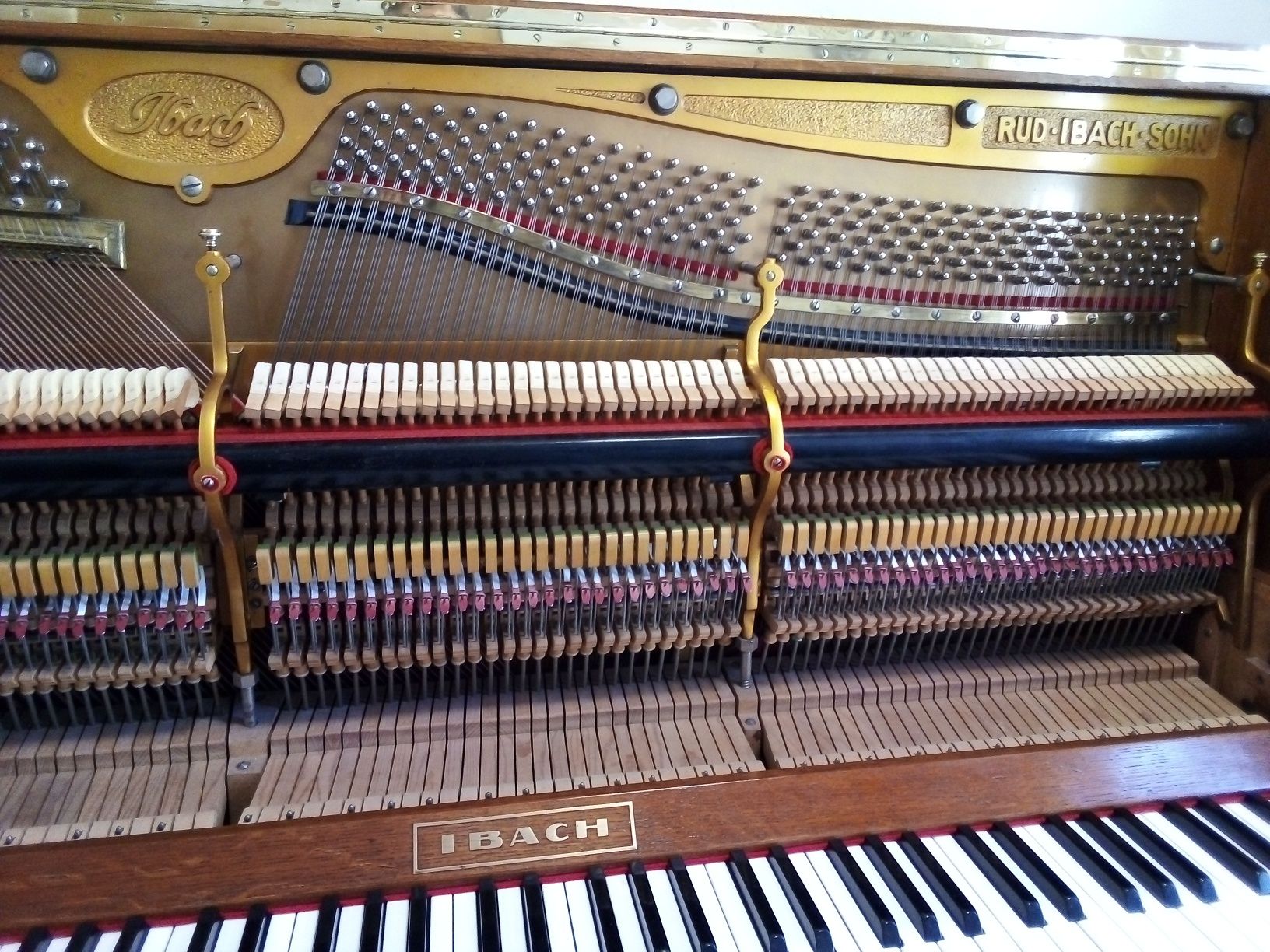 Pianino Ibach po renowacji z pracowni pianin i fortepianów gwarancja t