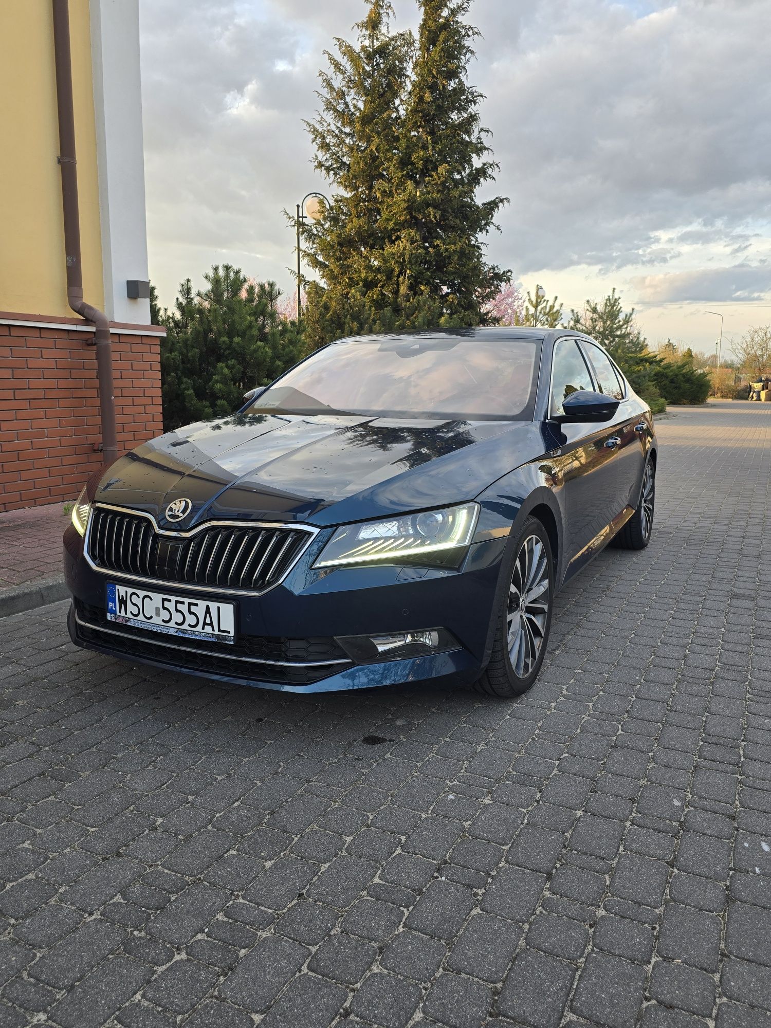 Skoda Superb 4x4 Virtual cockpit Laurin&Klement