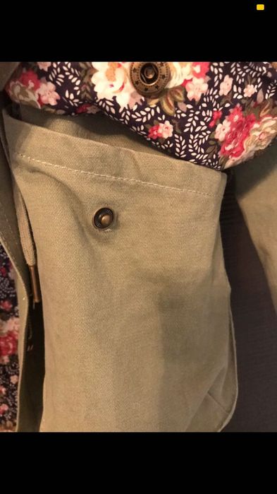 Cienka kurtka parka militarna S/M shopping center