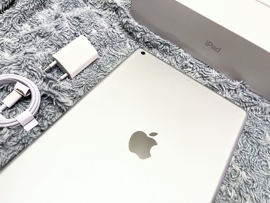 IPad 7 (32 gb) wi-fi, как новый, комплект! А2197