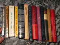Livros com vários anos