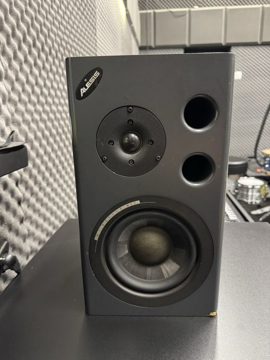 Monitory Studyjne Alesis M1 MKII aktywne , potężne brzmienie